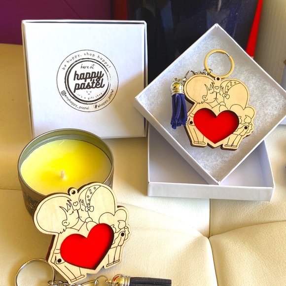 Personalized Wooden 3D Keychain with Tassel  / Fridge Magnet - Picture 2 of 8